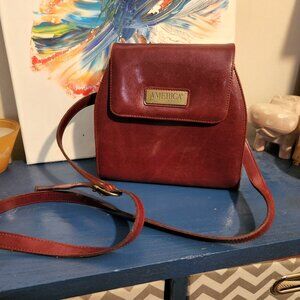 Vintage small AMERICA PERRY ELLIS red leather structure fold top crossbody purse
